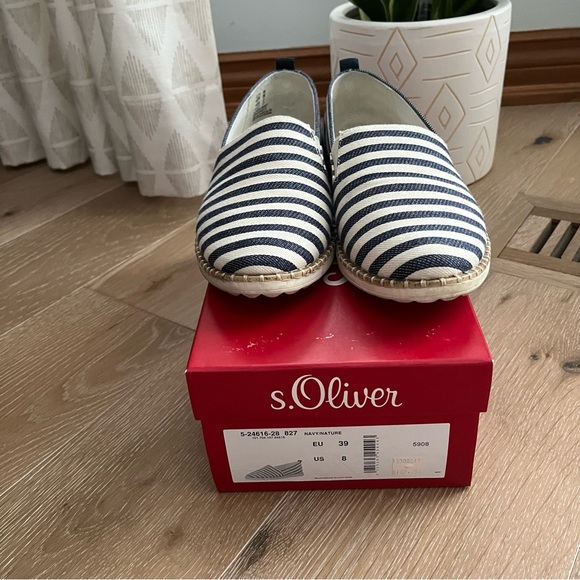 Navy blue and white striped espadrille-style flats - Picture 2 of 5